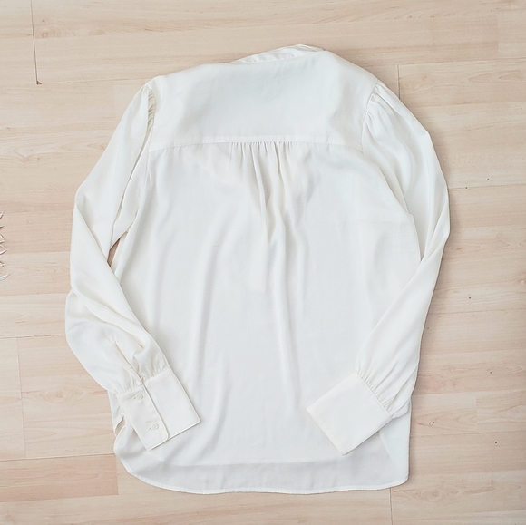 Cream Blouse - Picture 2 of 4